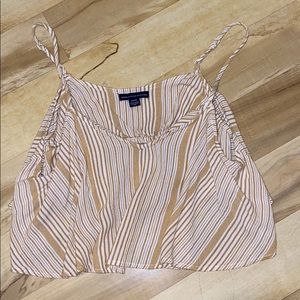 American Eagle crop top